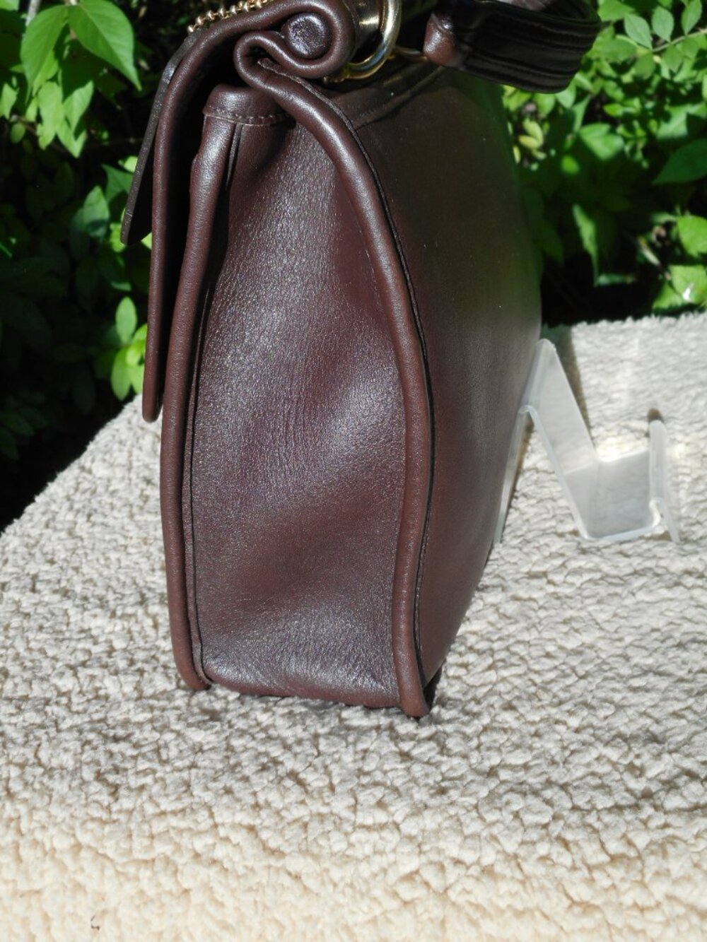 Vintage Coach Willis Bag 9927, in Mahogany EUC - Picture 5 of 13